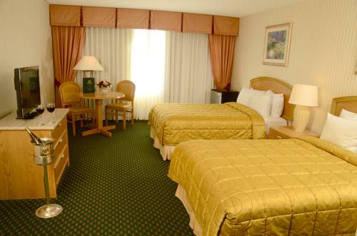 Imagen de la habitación del Hotel Tan-tar-a Estates. Foto 5