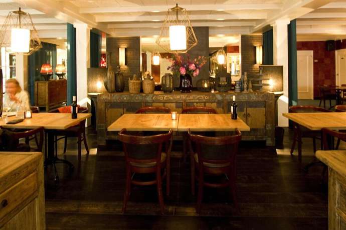 Imagen del bar/restaurante del Hotel Tante Sien. Foto 7