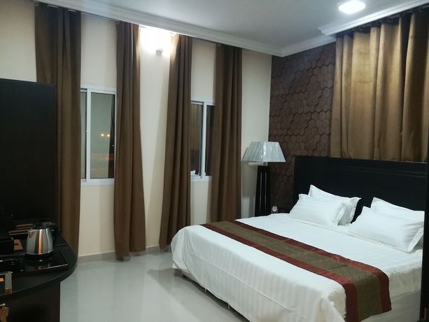 Imagen de la habitación del Hotel Tanuf Residency. Foto 4
