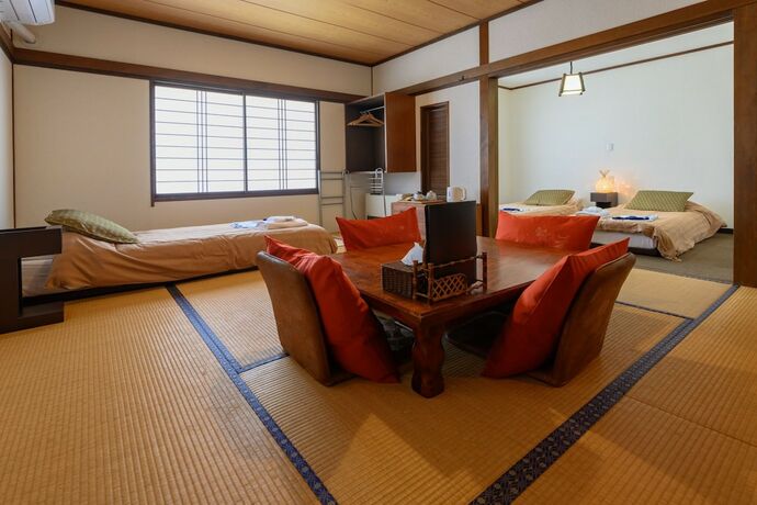 Imagen de la habitación del Hotel Tanuki Lodge. Foto 17