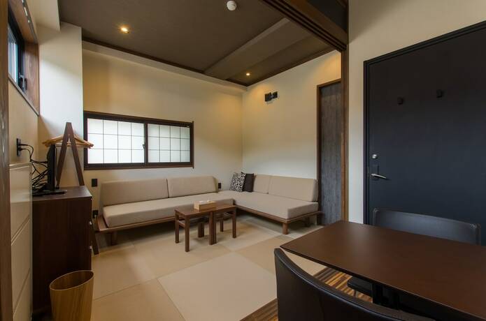 Imagen de la habitación del Hotel Tanuki Luxury Apartments. Foto 21