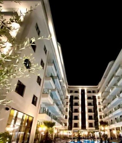 Imagen general del Hotel Tanushaj Beach Resort. Foto 1