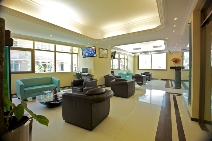 Imagen de los interiores del Hotel Tanzanite Executive Suites. Foto 15