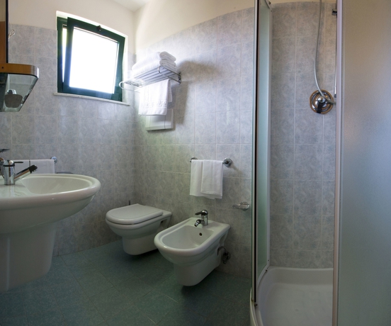 Imagen de la habitación del Hotel Taormina, Acquaviva Picena. Foto 7