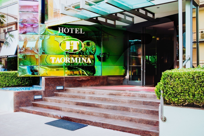 Imagen general del Hotel Taormina, Acquaviva Picena. Foto 3