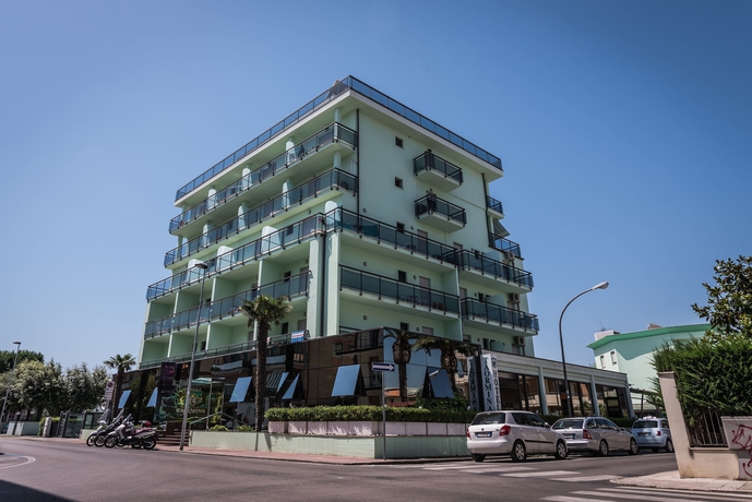 Imagen general del Hotel Taormina, Acquaviva Picena. Foto 2