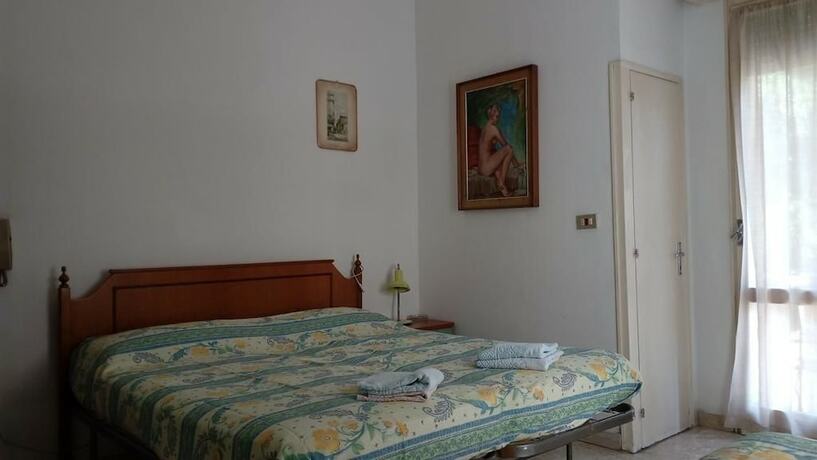 Imagen de la habitación del Hotel Taormina BandB. Foto 17