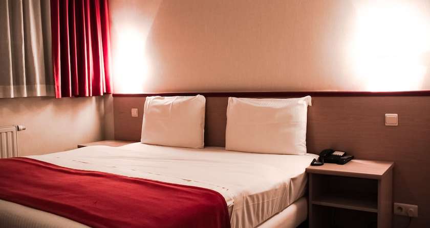 Imagen de la habitación del Hotel Taormina Brussels Airport. Foto 3
