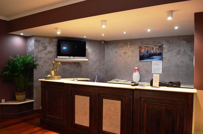 Imagen de los interiores del Hotel Taormina Brussels Airport. Foto 6