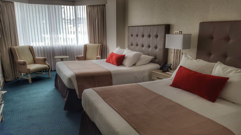 Imagen de la habitación del Hotel Taormina and Casino. Foto 11