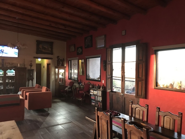Imagen de los interiores del Hotel Taos Pueblo. Foto 19