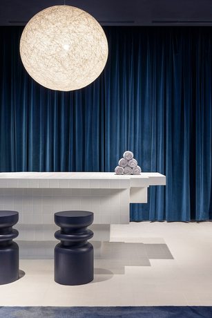 Imagen de los interiores del Hotel Taoxichuan Hotel. Foto 19