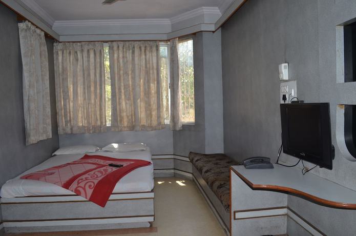Imagen de la habitación del Hotel T.a.p Paradise. Foto 13