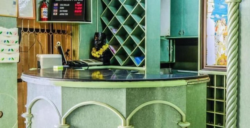 Imagen de los interiores del Hotel T.a.p Paradise. Foto 19