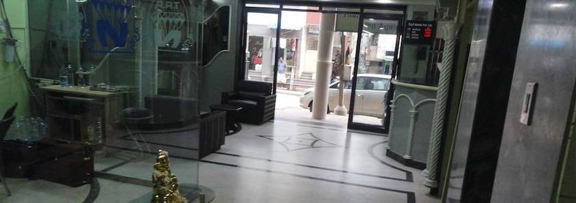 Imagen de los interiores del Hotel T.a.p Paradise. Foto 20
