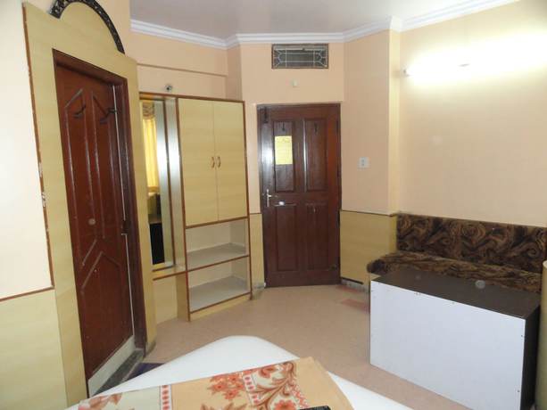 Imagen de la habitación del Hotel T.a.p Paradise. Foto 15