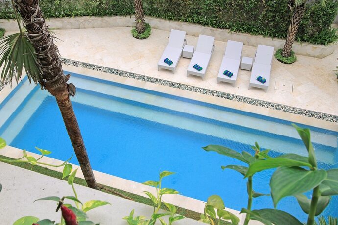 Imagen de la habitación del Hotel Tapa Tepi Kali. Foto 14