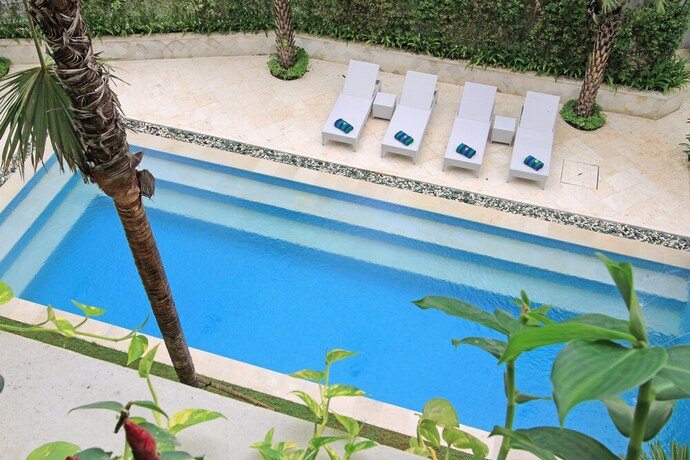 Imagen de la habitación del Hotel Tapa Tepi Kali. Foto 19