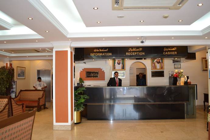 Imagen de los interiores del Hotel Tara, Deira. Foto 16