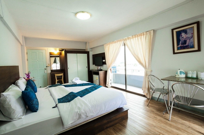 Imagen de la habitación del Hotel Tara Garden. Foto 7