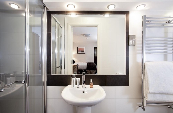 Imagen de la habitación del Hotel Tara Lodge. Foto 8