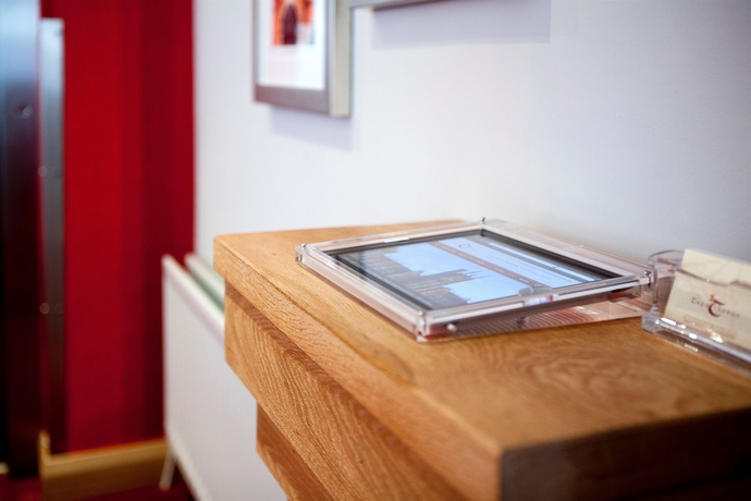 Imagen de los interiores del Hotel Tara Lodge. Foto 12