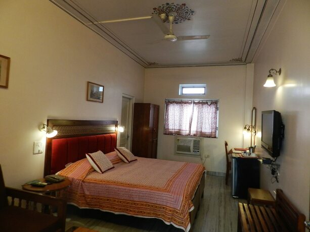 Imagen general del Hotel Tara Niwas. Foto 5