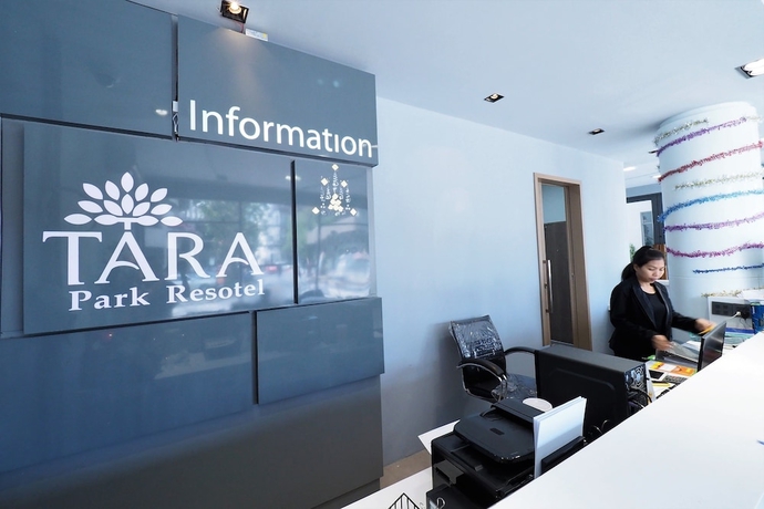 Imagen de los interiores del Hotel Tara Park Resotel. Foto 17