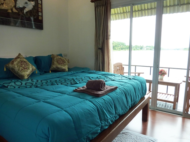 Imagen de la habitación del Hotel Tara Raft Kanchanaburi. Foto 4