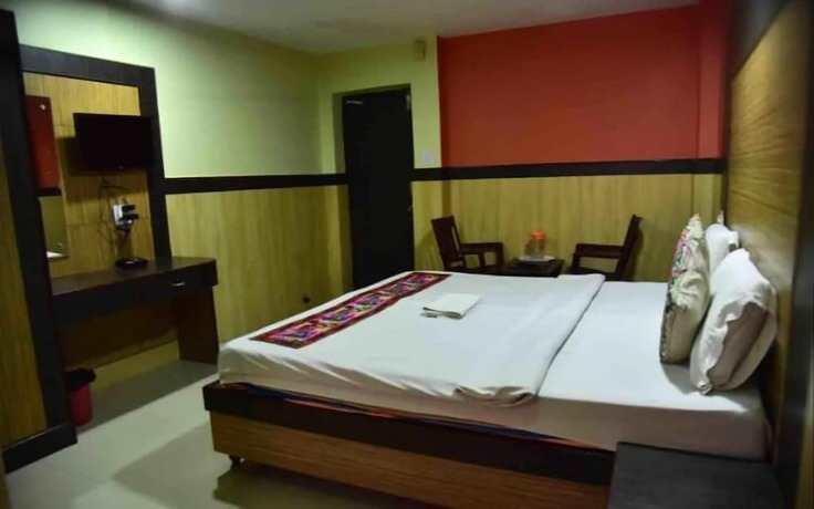 Imagen de la habitación del Hotel Tara Residency. Foto 14