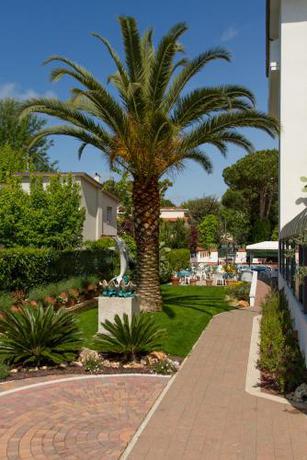 Imagen general del Hotel Tarabella. Foto 7