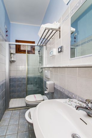 Imagen de la habitación del Hotel Tarabella, Forte de Marmi. Foto 4