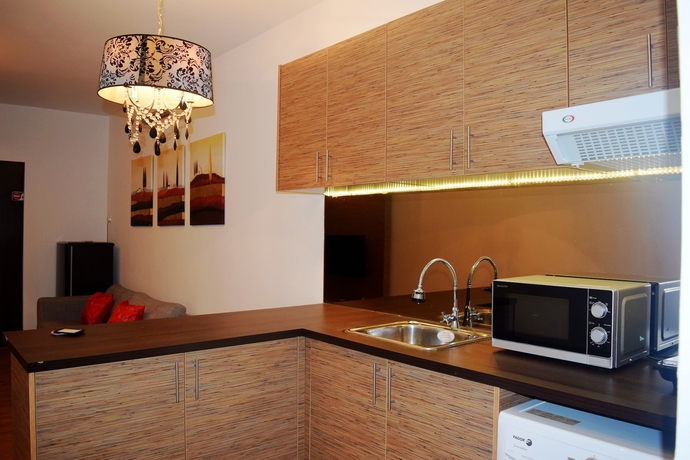 Imagen de la habitación del Hotel Taragon Residences. Foto 11