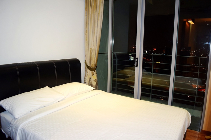 Imagen de la habitación del Hotel Taragon Residences. Foto 16