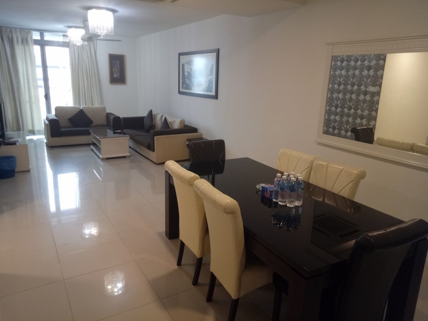 Imagen de la habitación del Hotel Taragon Time Executive Serviced Suites. Foto 2