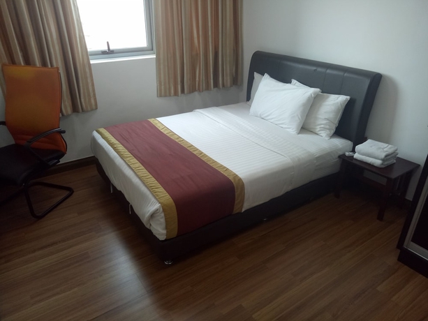 Imagen de la habitación del Hotel Taragon Time Executive Serviced Suites. Foto 8