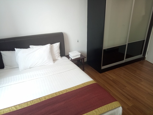 Imagen de la habitación del Hotel Taragon Time Executive Serviced Suites. Foto 10