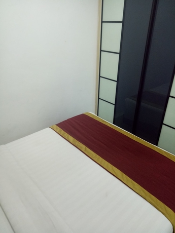Imagen de la habitación del Hotel Taragon Time Executive Serviced Suites. Foto 13