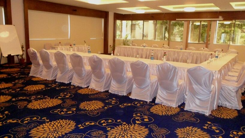 Imagen general del Hotel Tarawade Clarks Inn. Foto 9