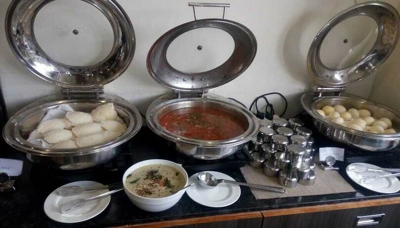 Imagen general del Hotel Tarawade Clarks Inn. Foto 10