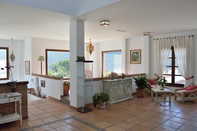 Imagen de los interiores del Hotel Taray Botanico. Foto 19