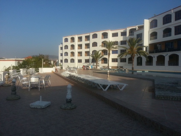 Imagen de la piscina del Hotel Tarifa Beach. Foto 18