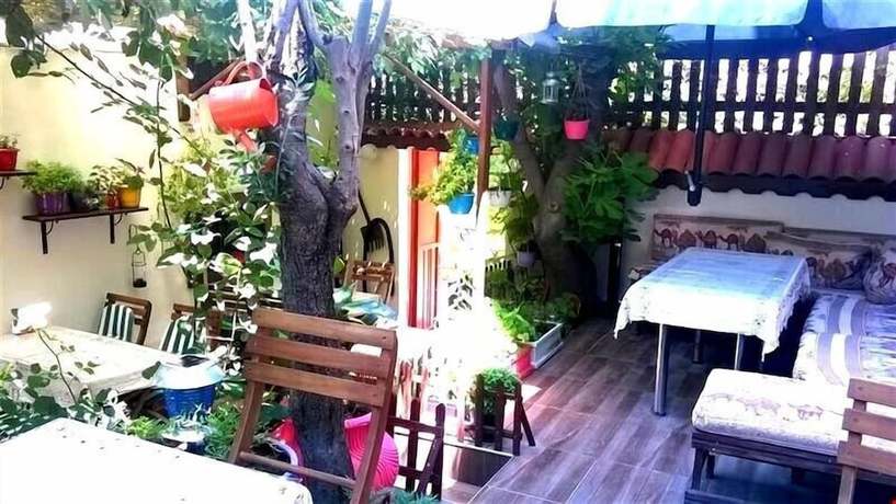 Imagen de los exteriores del Hotel Tarihi Rum Konağı Antikhan. Foto 11