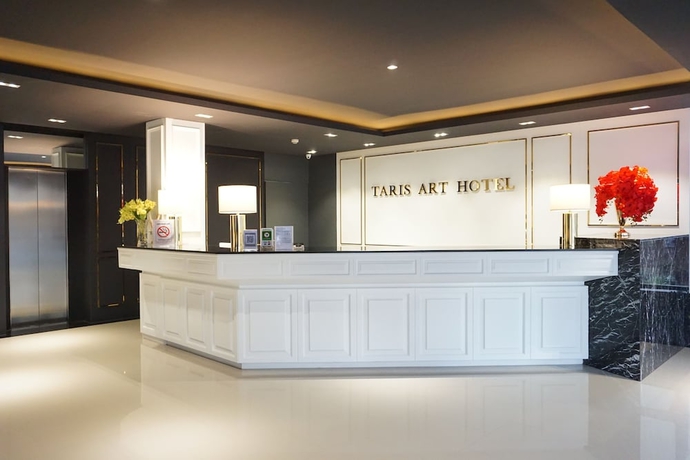 Imagen de los interiores del Hotel Taris Art Phrae. Foto 15