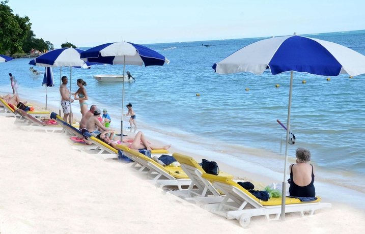 Imagen de los exteriores del Hotel Tarisa Resort. Foto 5