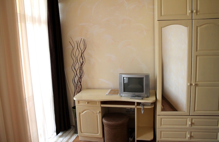 Imagen de la habitación del Hotel Tarnava. Foto 4