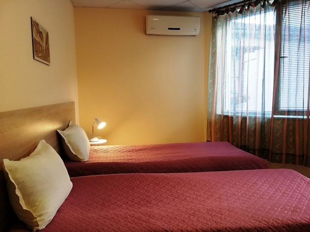 Imagen de los interiores del Hotel Tarnava. Foto 17