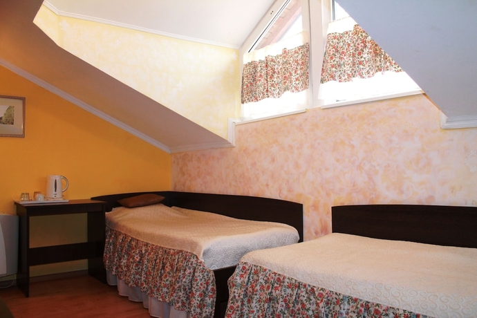 Imagen de la habitación del Hotel Tarnava. Foto 7