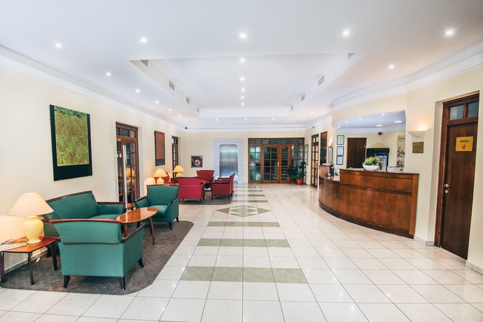 Imagen de los interiores del Hotel Tarnava, Odorheiu Secuiesc. Foto 15