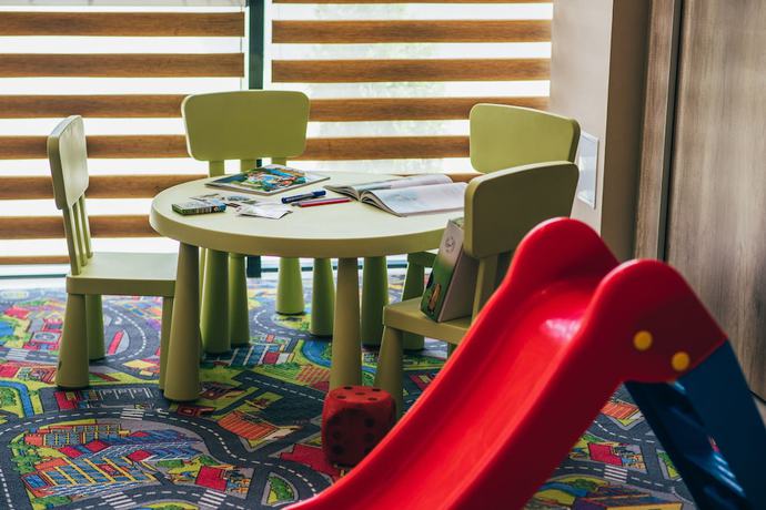 Imagen de los interiores del Hotel Tarnava, Odorheiu Secuiesc. Foto 18